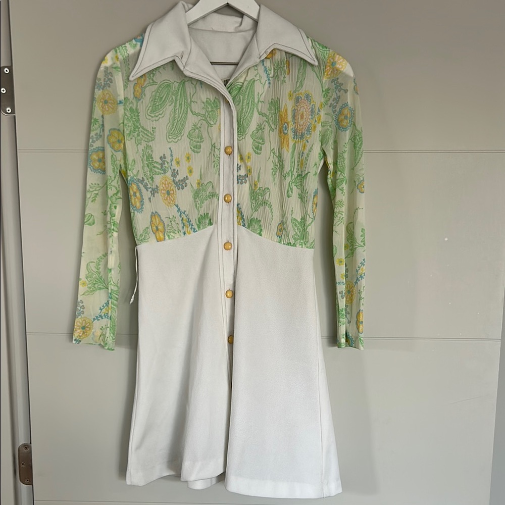 American Vintage Long Sleeve Floral Dress